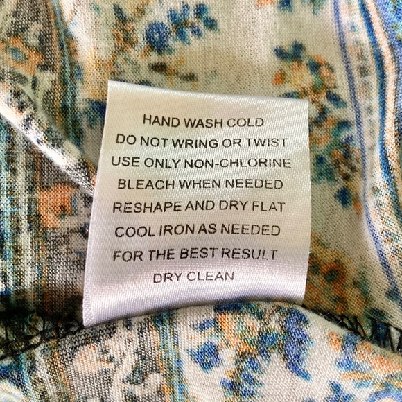 Women’s size small Pink Rose long modest floral and elephant print skirt - Picture 7 of 9